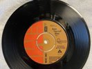 queen keep yourself alive first ever uk 7
