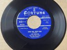 Joe Weaver & Don Juans 1955 DOO WOP 45 Looka Here / Baby Child FORTUNE VG++ HEAR