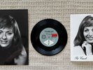 Pat Carroll – He’s A Rebel PROMO 45 1966 Olivia Newton-John PLUS PROMO PHOTOS