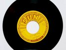 SUN Records 234 Carl Perkins BLUE SUEDE SHOES /Honey Don't Vinyl 45 UNPLAYED