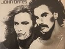 Autographed Daryl Hall and John Oates-Self Titled (Record, AYL1-3836)