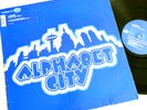 Lambda - Hold On Tight / 12