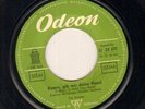 The Beatles Komm Gib Mir Deine Hand / Sie Liebt Dich Vinyl Single 7inch