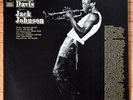 VINYLE 33T LP / MILES DAVIS / A TRIBUTE TO JACK JOHNSON