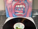 VINYL LP KING CRIMSON IN THE COURT OF THE CRIMSON KING RECORD ILPS 9111 EX/EX