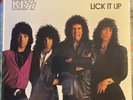KISS 