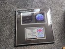 2x Platinum Sales Award Calvin Harris And Rihanna 