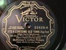 NM McKinney's Cotton Pickers - VICTOR 22628 - Its A Lonesome Old Town/She’s My S
