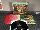 LP THE BEATLES SGT PEPPERS LONELY HEARTS CLUB BAND UK 1ST PRESS STEREO PCS 7027