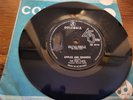 RARE PSYCH-THE PINK FLOYD-APPLES AND ORANGES/PAINT BOX-UK COLUMBIA SOLID CTRE