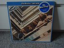 THE BEATLES - 1966-1970 - RARE BLUE VINYL 2 X LP W/INNERS/STICKERED SLEEVE EX/EX