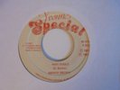 DENNIS BROWN Why Fools YVONNES SPECIAL 80’s Roots Reggae 7