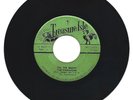 PARAGONS - ON THE BEACH - TOMMY McCOOK  & SUPERSONICS - SWEET AND GENTLE - 7''