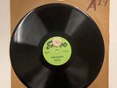 AFRICAN   78 RPM SHELLAC RECORD    LISTEN   A29   old time country folk fiddle