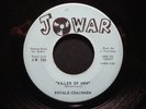The Royale Coachmen 1966 Garage 45 – Killer Of Men / Standing Over There