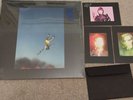 YEAH YEAH YEAHS - COOL IT DOWN SEALED CLEAR RED & BLUE VINYL SIGNED PHOTOS