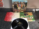 LP THE BEATLES SGT PEPPERS LONELY HEARTS CLUB BAND UK 1ST PRESS STEREO PCS 7027
