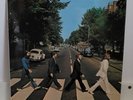 RARE - THE BEATLES Original 1969 ABBEY ROAD with MISALIGNED APPLE on the reverse