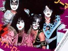 NEAR MINT ORIGINAL KISS DETROIT ROCK CITY / HARD LUCK WOMAN 7