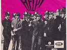 The BEATLES * Help * 1965 Belgian 45 * Exclusive Picture Sleeve * 2