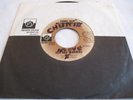DEE DEE WARWICK - FUNNY HOW WE CHANGE PLACES / GET OUT OF MY... - PRIVATE STOCK