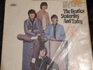 The Beatles - Yesterday And Today - 1975 Vinyl Record LP - Apple ST-2553 - VG/G