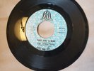 45 RPM NORTHERN SOUL/THE ATTRACTIONS/THAT LOVE IS MINE/NEW GIRL../BELL 674/VG++