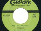 LONNIE JOHNSON - He's A Jelly Roll Baker / Fly Right Baby - GROOVE - Blues 45
