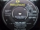 The BEATLES - *TWIST and SHOUT* - E.P. - 1964 - UK - *MISPRESSING* - NEAR MINT