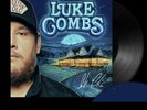 EXCLUSIVE SIGNED Luke Combs Gettin' Old Vinyl LP  SOLD OUT