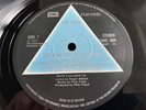 PINK FLOYD Dark Side of the Moon UK 1ST Press SOLID BLUE TRIANGLE A2B2 Near MINT