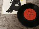 Reducers - Man With A Gun - Used Vinyl Record 7 - F34A