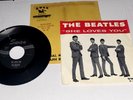 PRISTINE BEATLES SWAN S-4152-S 'SHE LOVES YOU' WITH PICTURE SLEEVE & RARE MAILER
