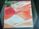 THE ISLEY BROTHERS Between The Sheets VG+ VINYL with lyrics