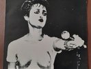 SIOUXSIE & THE BANSHEES - LOVE IN A VOID LP  SIOUX RECORDS (SR 300)