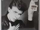 DAVID BOWIE “Heroes