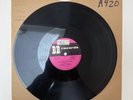 AFRICAN   78 RPM SHELLAC RECORD    LISTEN   A420 Guitar folk
