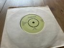 TRE MAN STARK ensam EP  SWEDISH PUNK kbd powerpop 1982  45
