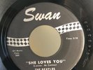 The BEATLES  SHE LOVES YOU / I'LL GET YOU Swan 45 Rpm SINGLE Lennon RINGO
