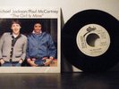 MICHAEL JACKSON and PAUL McCARTNEY 7 Inch 45 The Girl is mine 1982 Epic spain PS