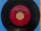 DOO WOP 45 THE HARPTONES OU WEE BABY SIGNED BY W WINFIELD ON RAMA