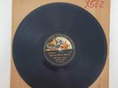ROMANIAN   78 RPM SHELLAC RECORD    LISTEN   X 562 folk band