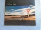 ORIGINAL 1998 PEARL JAM Album YIELD Record 1ST PRESSING Lp VINYL NM