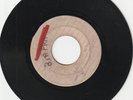 ROCKSTEADY DERRICK´S PRE THE CRYSTALITES 