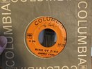 AUTOGRAPHED JOHNNY CASH 45 RPM Columbia 4-42788 Ring Of Fire/I'd Still Be There