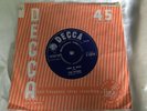The THYRDS - ‘Hide ‘N’ Seek’ b/w ‘No Time Like the Present' DECCA (F12010) 1964