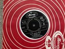 THE FAVOURITE SONS THAT DRIVING BEAT / WALKIN’WALKIN’WALKIN FREAKBEAT MOD 7” 66