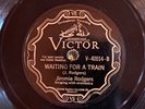 Victor 40014 Jimmie Rodgers w JAZZ BAND Waiting For Train  Country 1928 78rpm E-