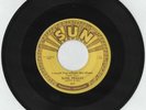 ELVIS PRESLEY 1955 SUN 1st Press 45 I'M LEFT, YOU'RE RIGHT, SHE'S GONE Clean VG+