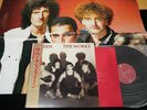QUEEN - THE WORKS complete w/POSTER JAPAN VINYL LP OBI EMS-91076 EX-/EX